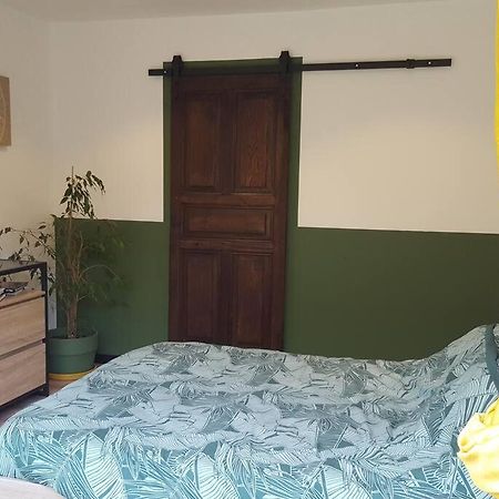 Appartement 2 Pieces Gravieres Esterno foto