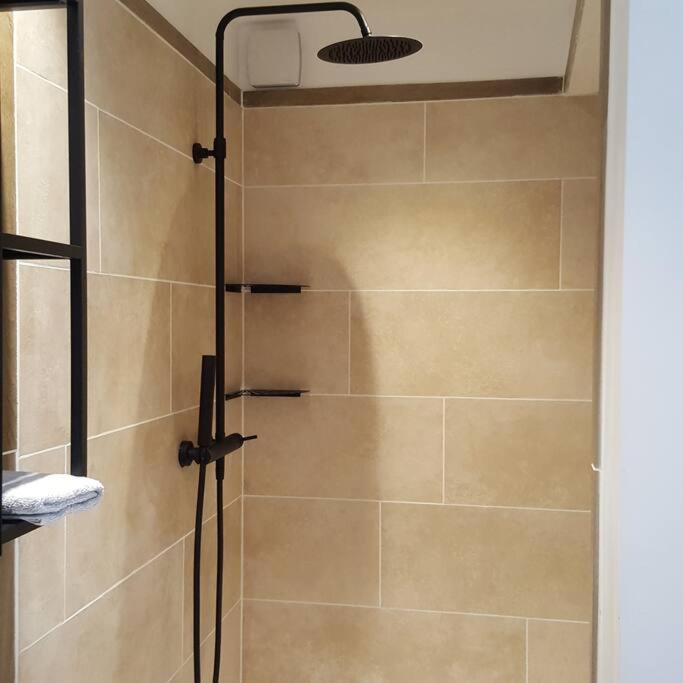 Appartement 2 Pieces Gravieres Esterno foto